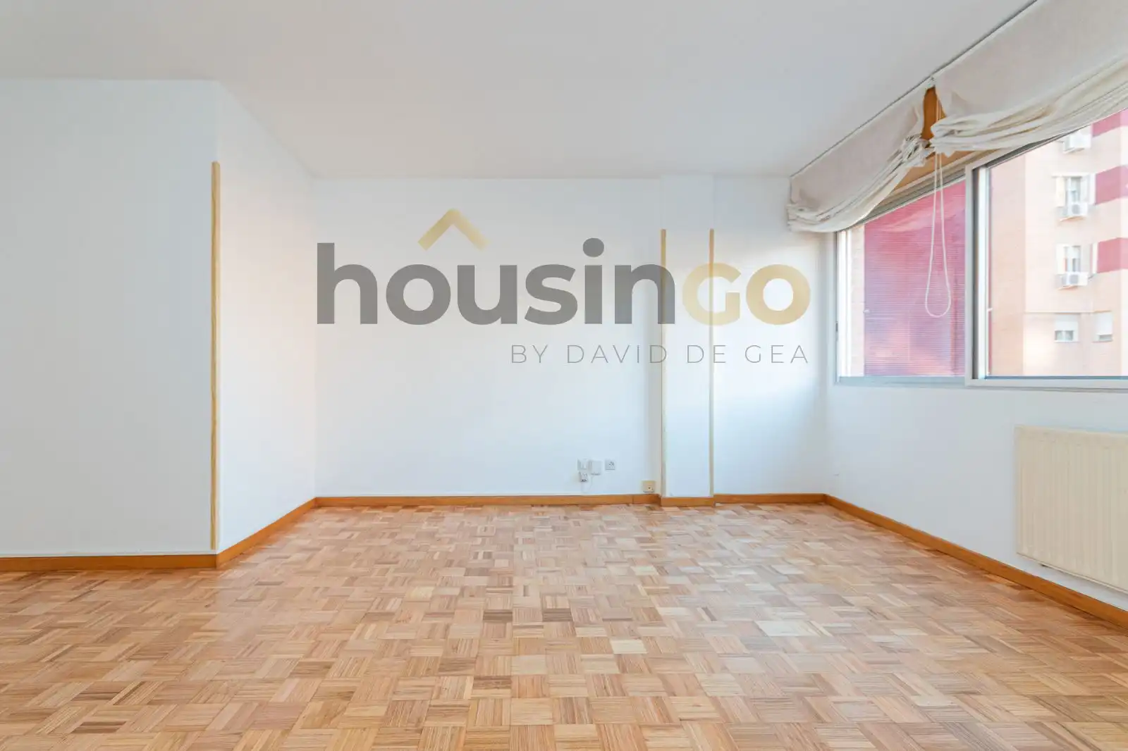 Living room of Flat for rent in Madrid  with Air Conditioner, Heating and Storage room