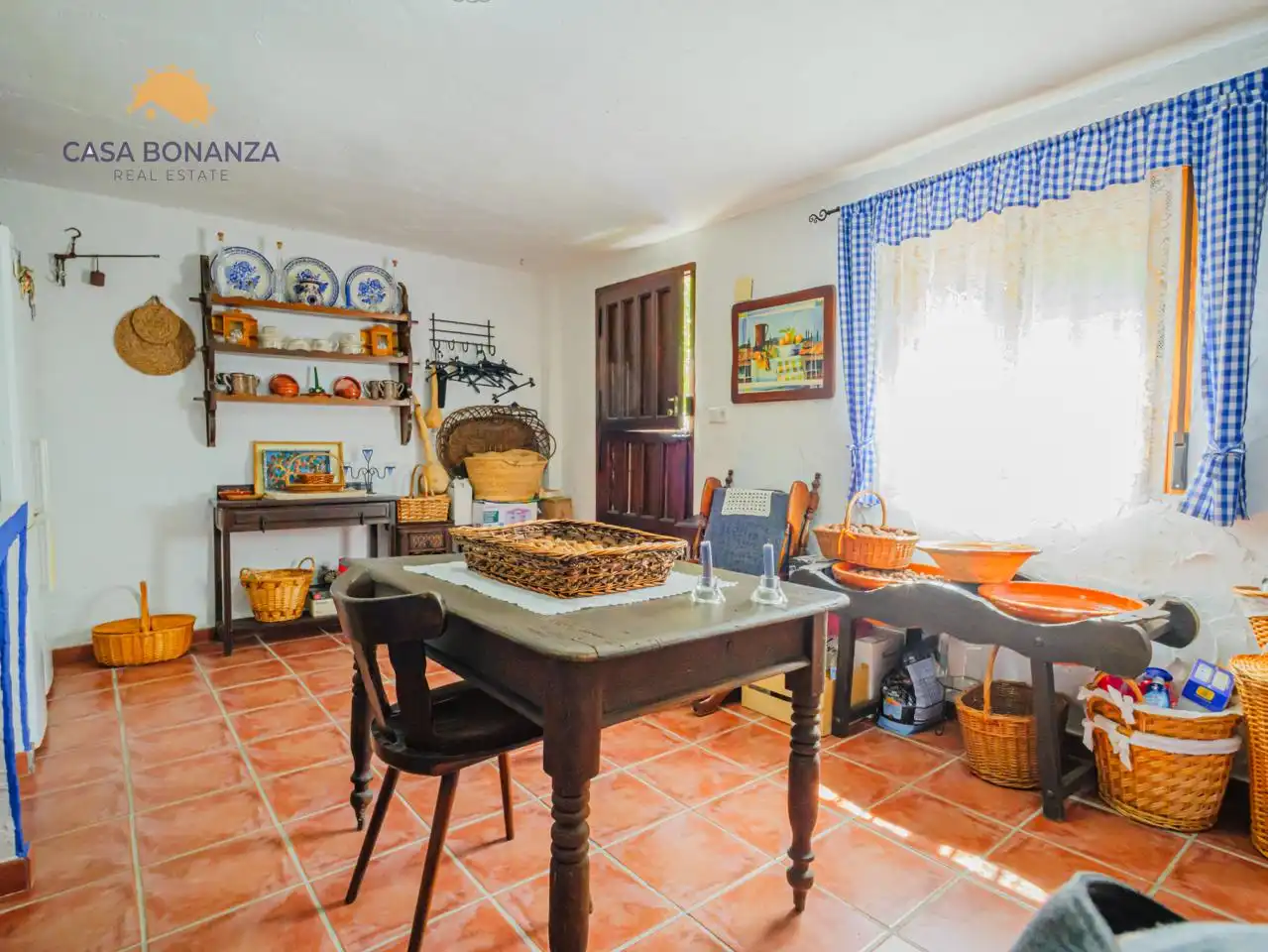 Cocina de Finca rústica en venta en Jete con Aire acondicionado, Jardín privado y Terraza