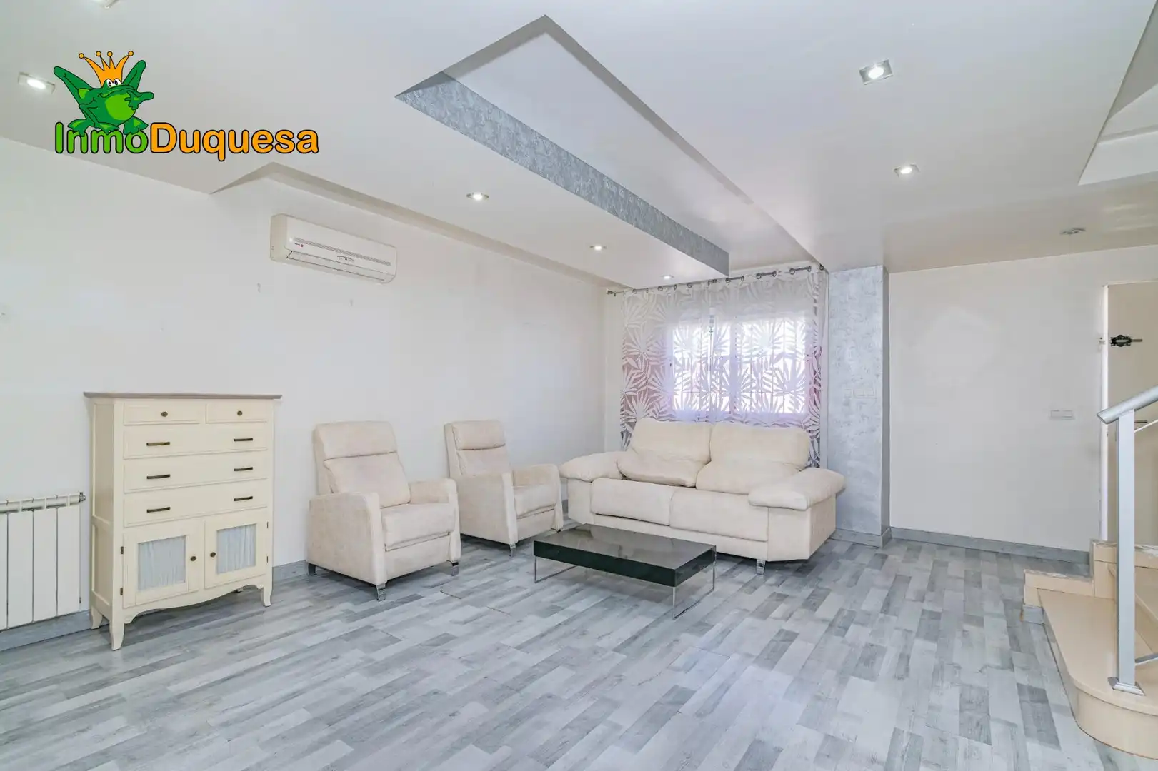 Semi-detached house with terrace for sale in Jun, imagen 5