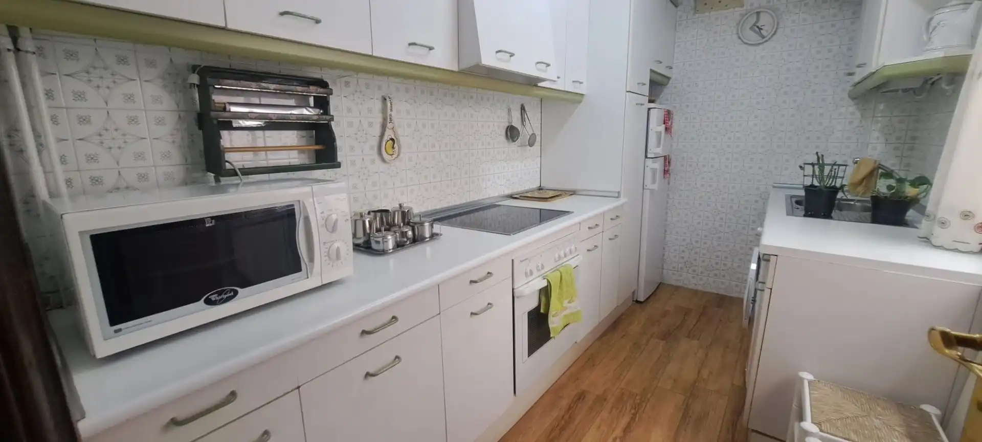 Piso de alquiler en DEAN CASTOR ROBLEDO, 8, Sur