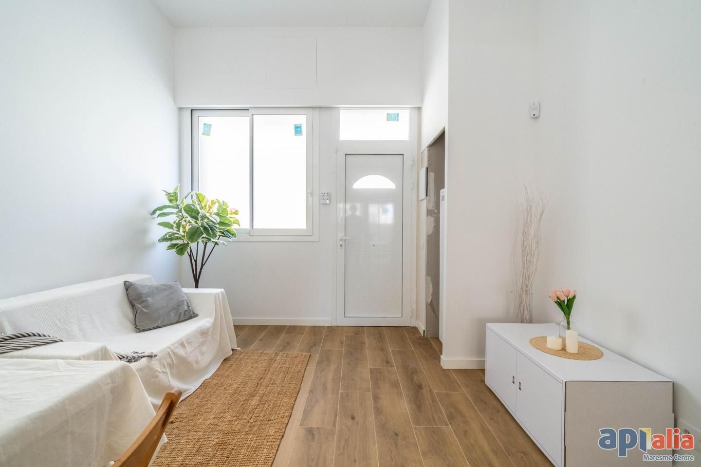 Piso en venta en Carrer de Mossèn Jacint Verdaguer, Centre - Nucli Antic