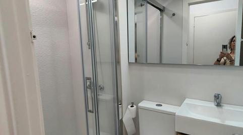 Photo 4 of Flat to share in N/a, La Gavarra, Barcelona