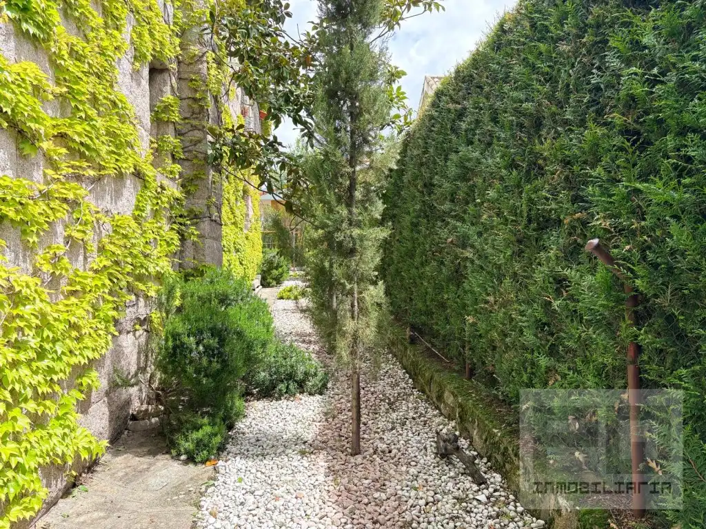 Garten von Haus oder Chalet zum Verkauf in Las Navas del Marqués  mit Ofen, Waschmaschine und Mikrowelle