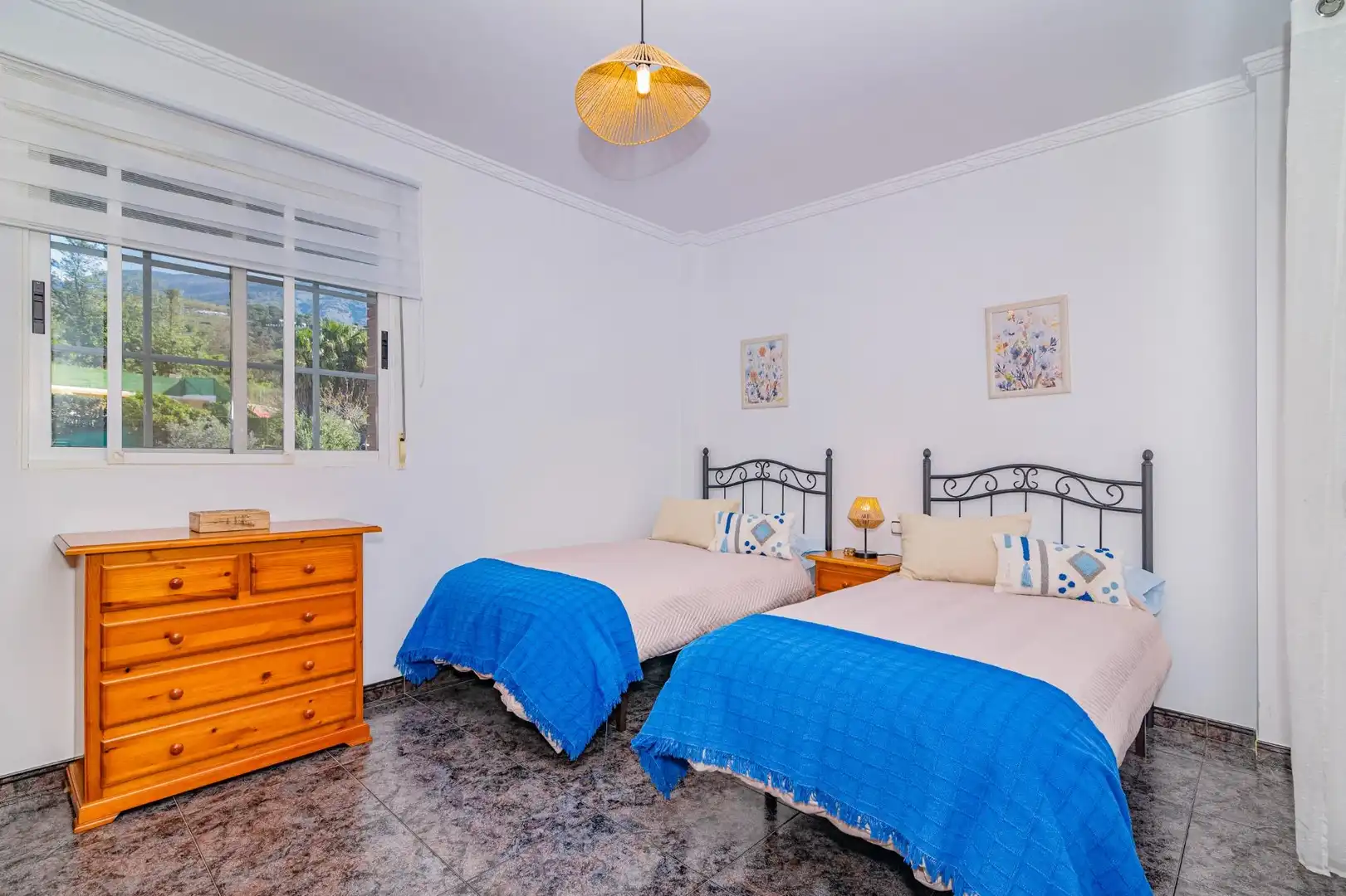 Dormitori de Casa o xalet en venda en Órgiva amb Aire condicionat, Calefacció i Jardí privat