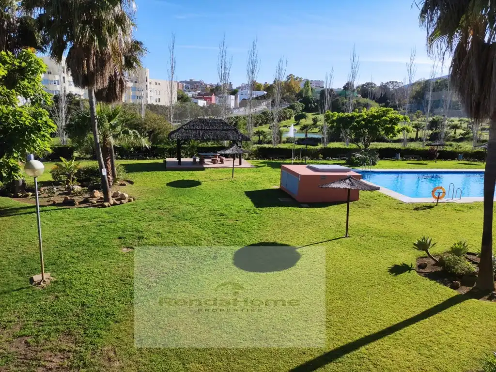 Piso de alquiler en Avenida Salvador Dali, Playamar - Benyamina