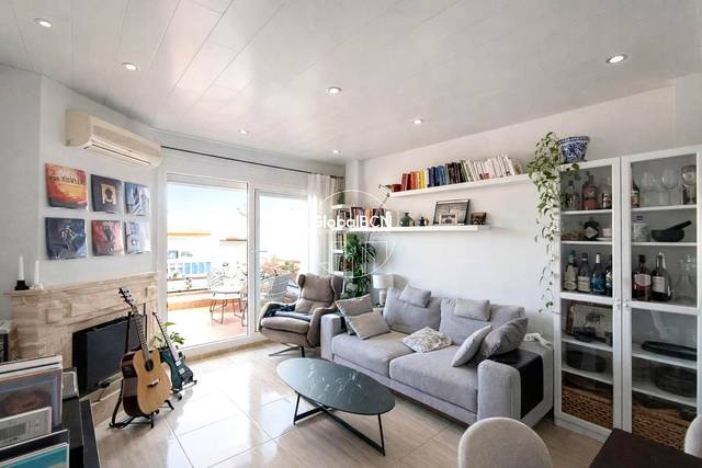 Ático en Venta en De Trajà en La Font de la Guatlla