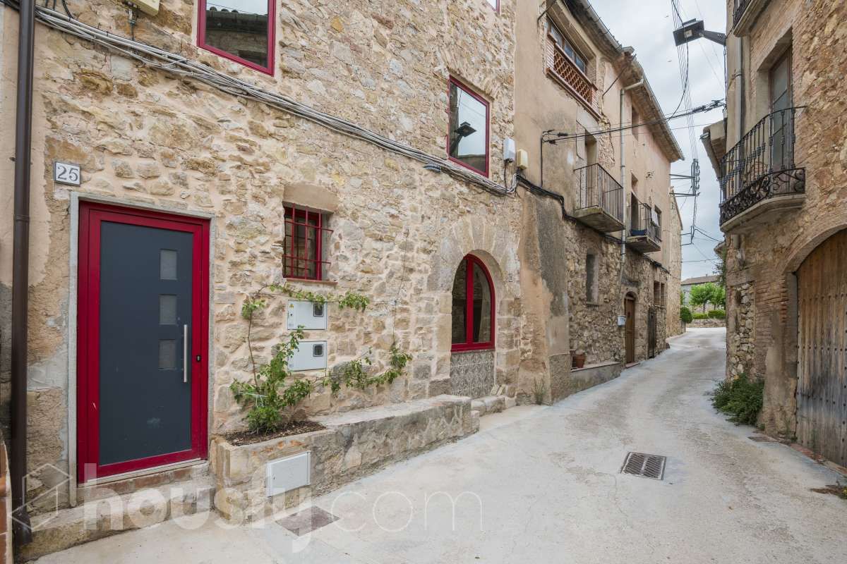 Vista exterior de Dúplex en venta en La Torre de Claramunt con Terraza