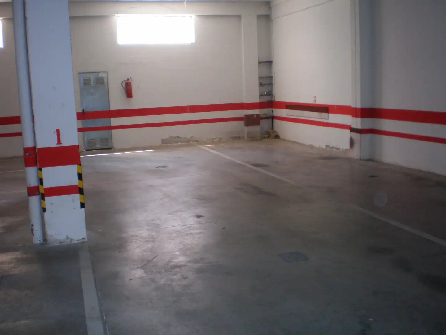 Aparcament en venda a Calle de Ávila