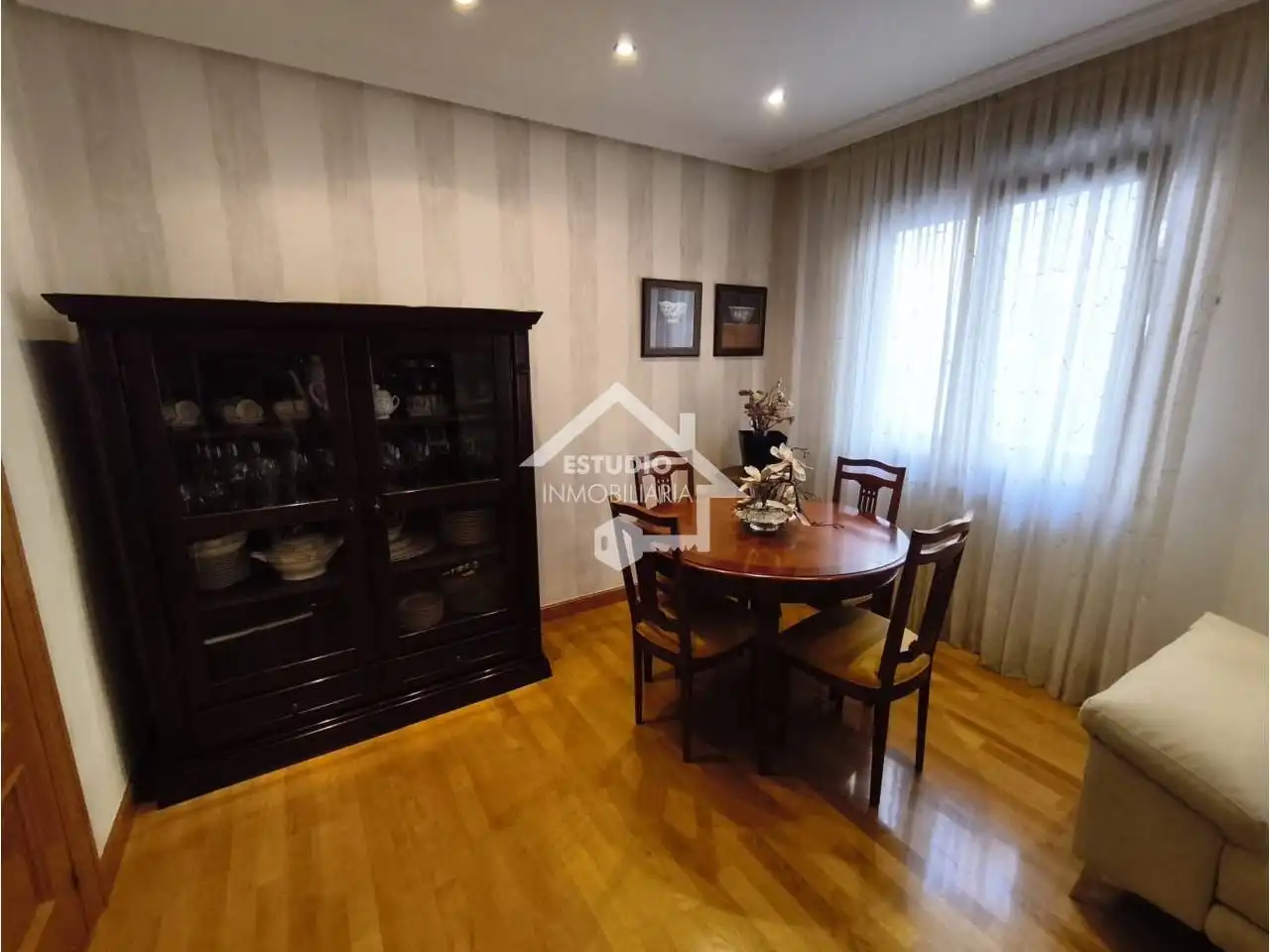 Piso con terraza en venta en Calle Belchite, imagen 18