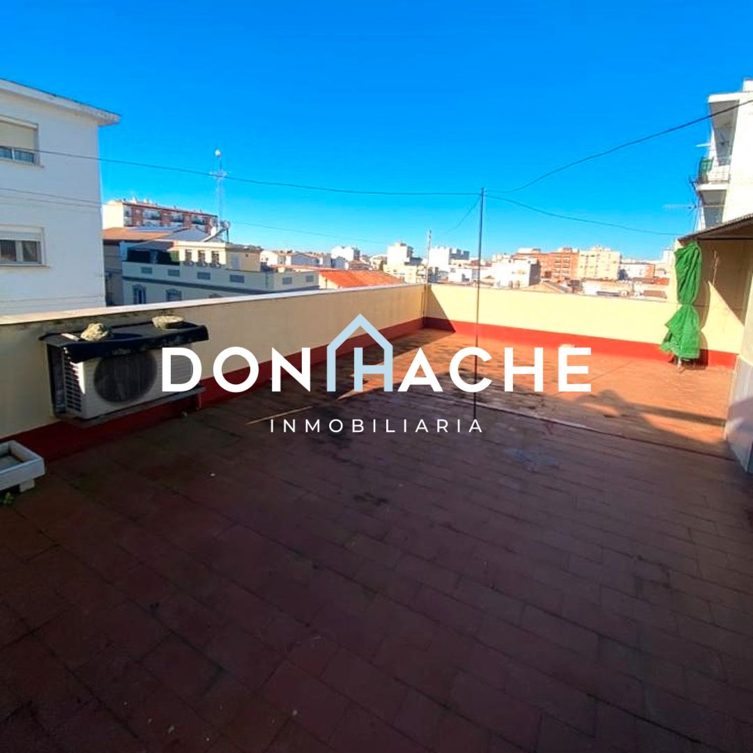 Terrassa de Casa o xalet en venda en Mérida amb Terrassa i Moblat