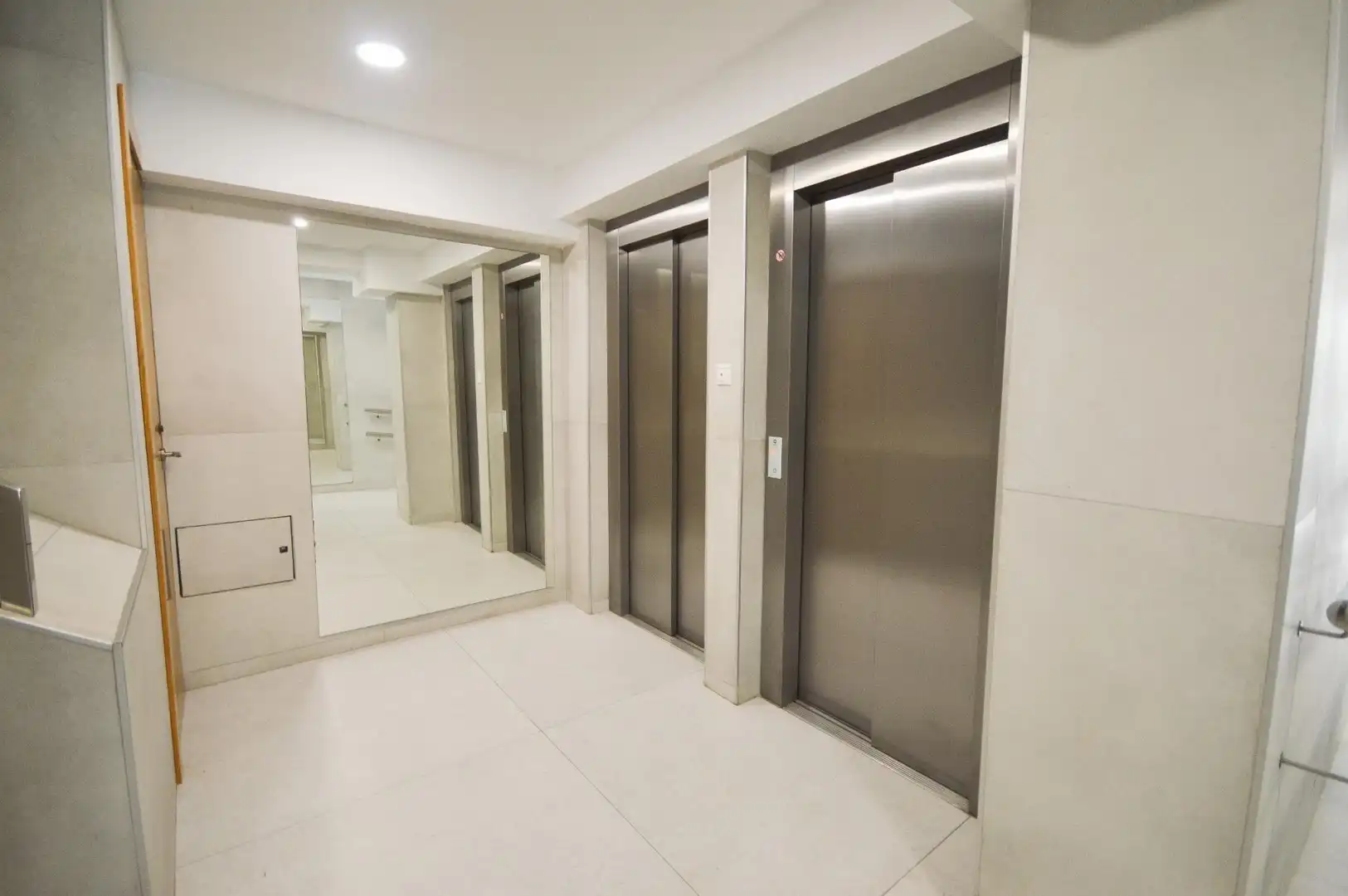 Flat for sale in Almería  with Air Conditioner and Heating