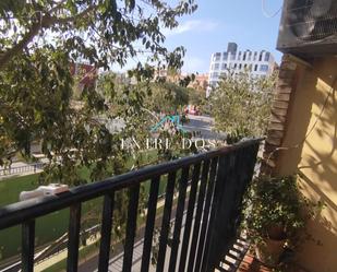 Exterior view of Flat to rent in Castellón de la Plana / Castelló de la Plana  with Furnished and Balcony