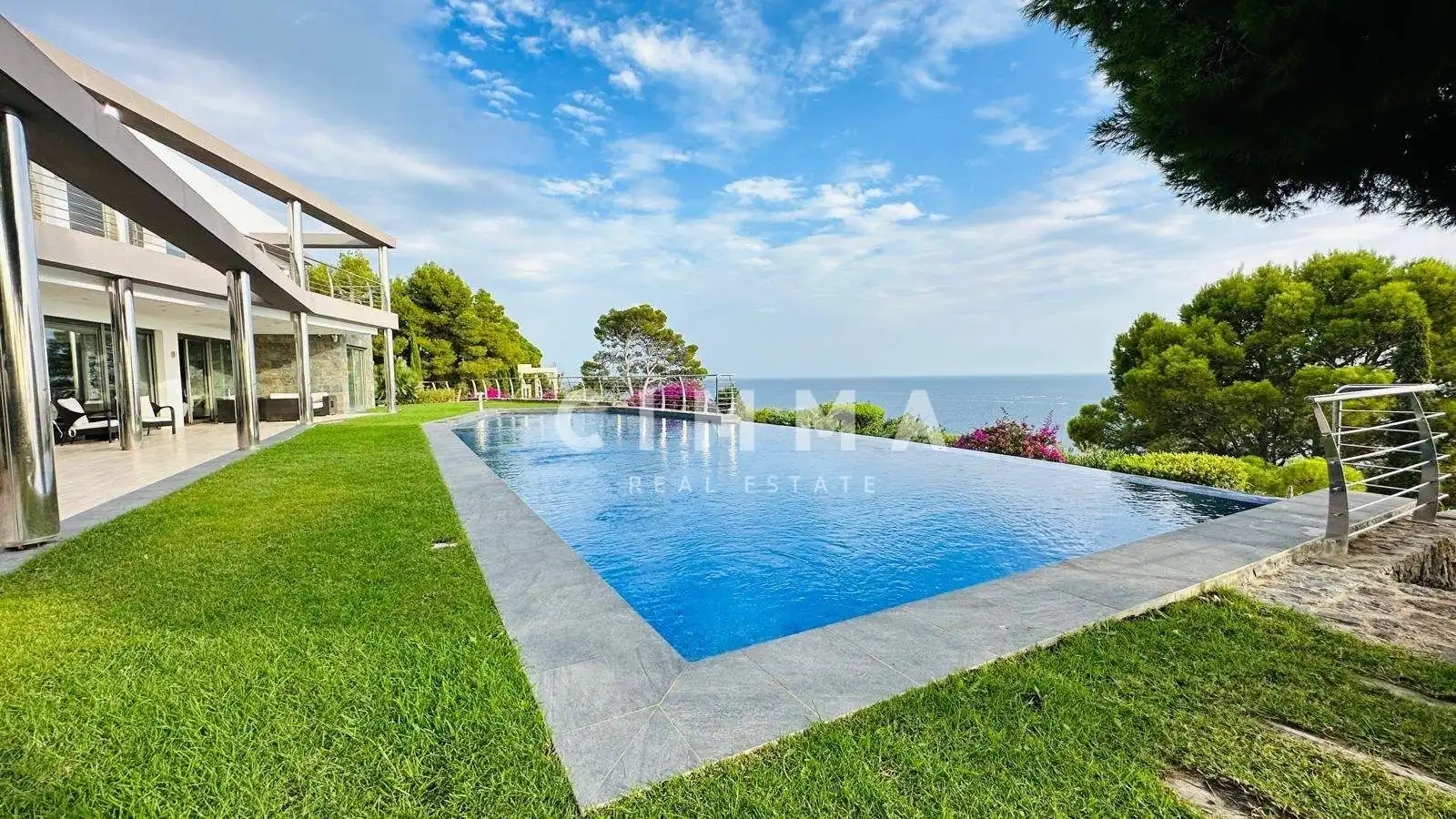 Vista exterior de Casa o chalet en venta en Altea con Aire acondicionado, Calefacción y Jardín privado