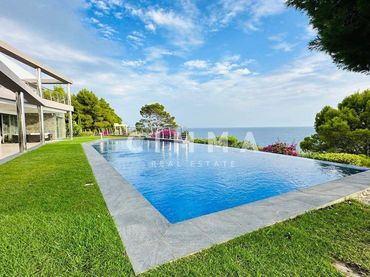 Chalet con balcón en venta en Mascarat