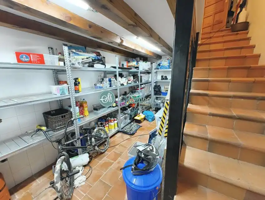 Casa o chalet en venta en Palazuelos de Eresma con Calefacción, Terraza y Amueblado