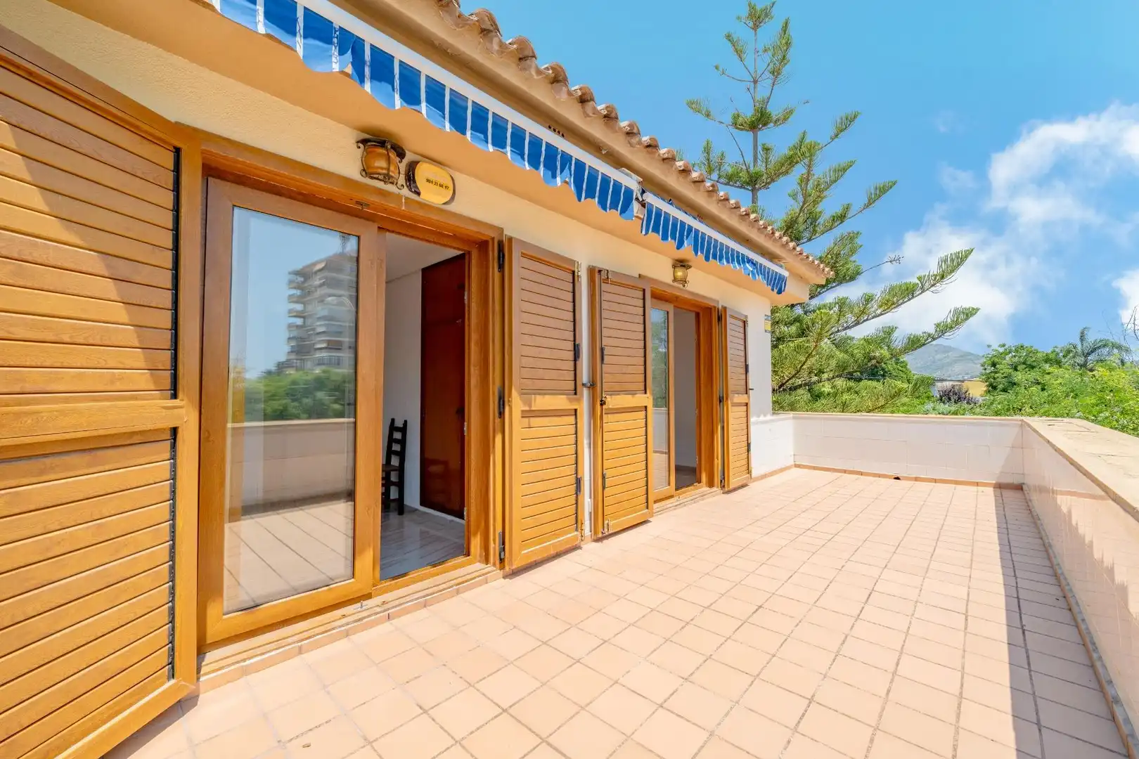 Terrassa de Casa o xalet en venda en Benicasim / Benicàssim amb Balcó i Piscina comunitària