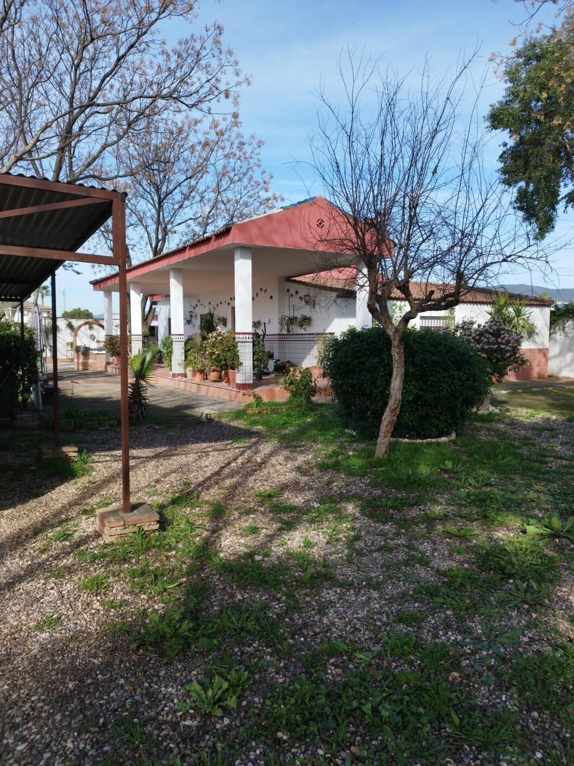 Garden of House or chalet for sale in  Córdoba Capital  with Air Conditioner, Heating and Private garden
