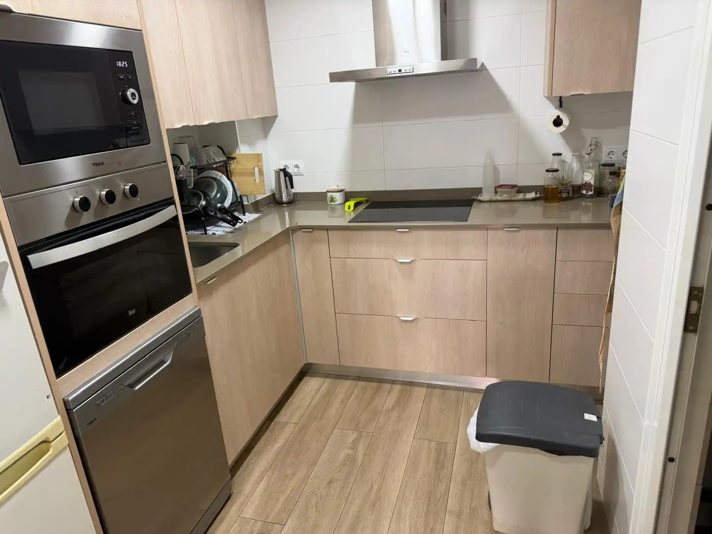 Cuina de Pis en venda en Terrassa amb Calefacció, Moblat i Forn