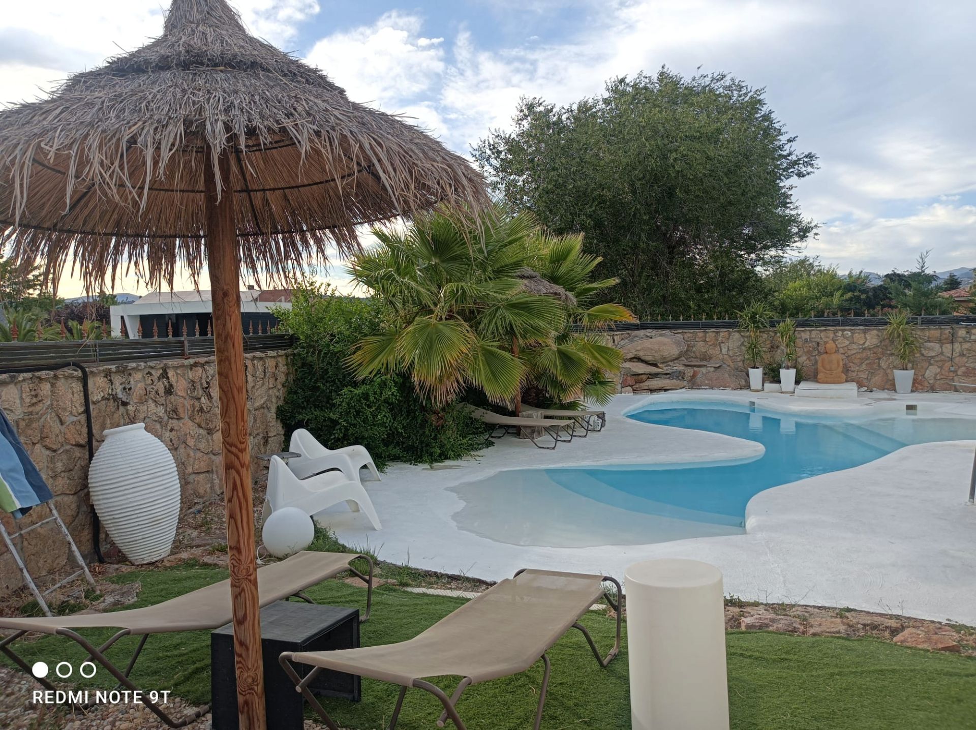 Piscina de Casa o xalet en venda en Las Rozas de Madrid amb Aire condicionat, Calefacció i Jardí privat