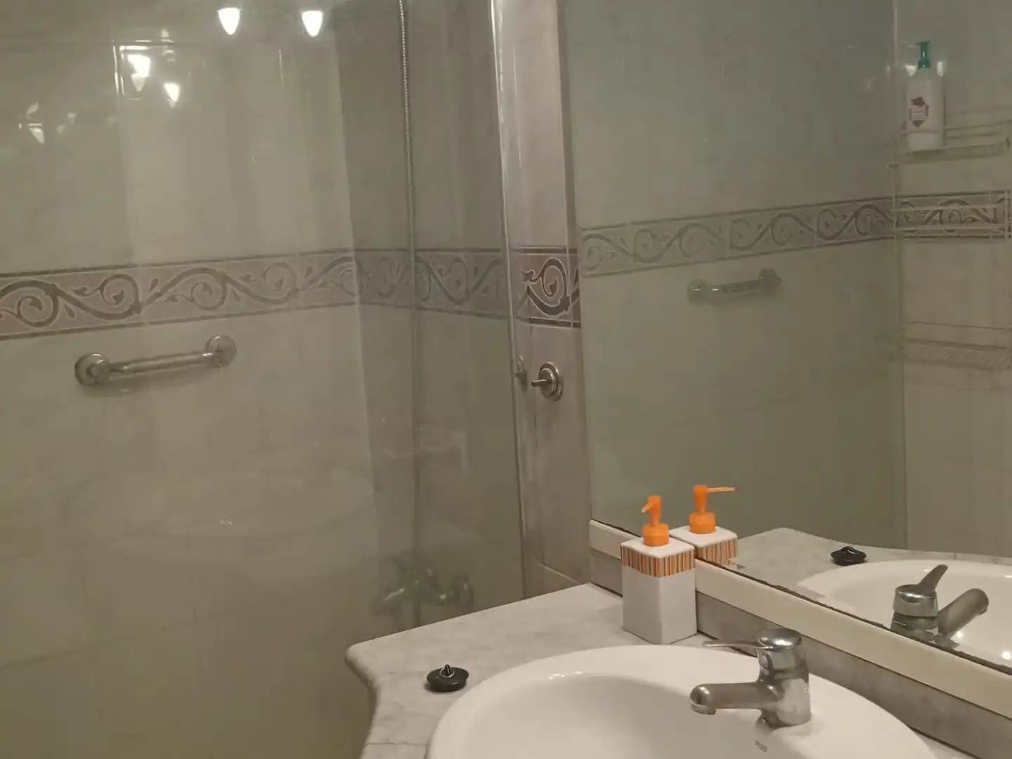 Badezimmer von Wohnung zur Miete in Murcia mit Klimaanlage, Heizung und Möbliert