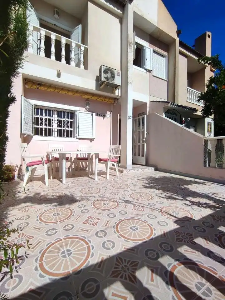 Terrassa de Casa o xalet en venda en San Pedro del Pinatar amb Aire condicionat, Jardí privat i Terrassa