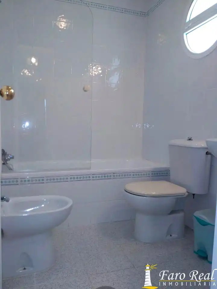 Bathroom of Detached homes for rent in Sanlúcar de Barrameda  with Air Conditioner, Private garden and Swimming Pool