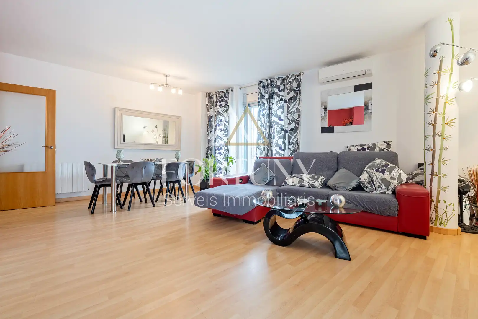 Ático con ascensor en venta en Carrer de Ramon Llull 11