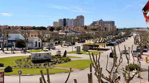Foto 4 de Apartament en venda a P. Tipic/av. F.de Climent, Moxó - Sant Mori, Empuriabrava