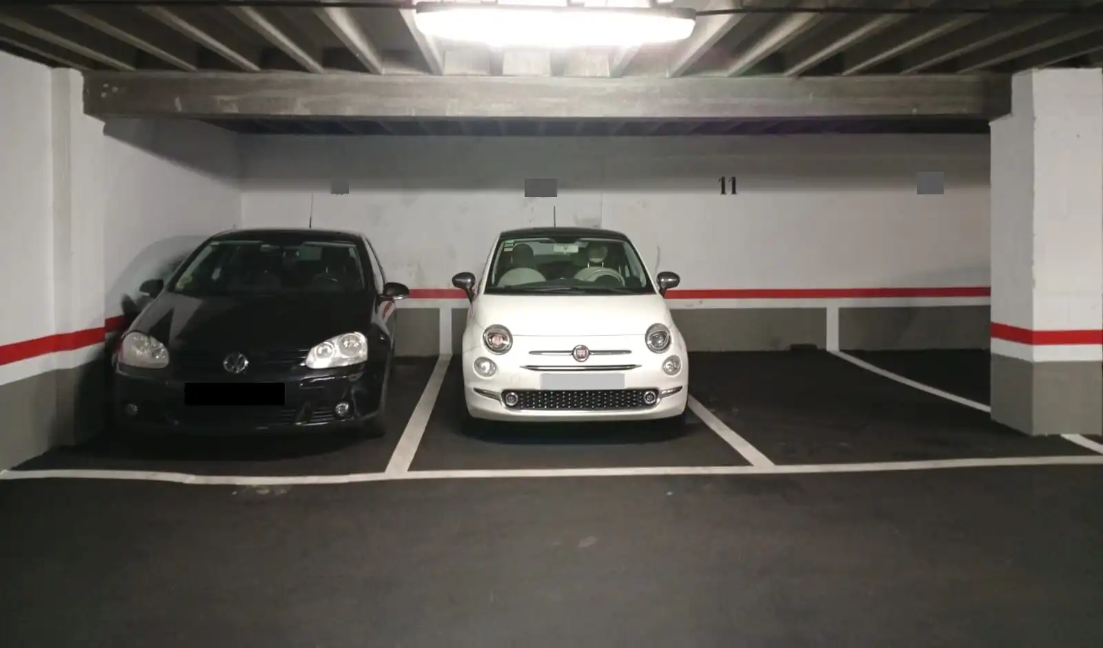 Parkplatz von Garage zum Verkauf in Oviedo 