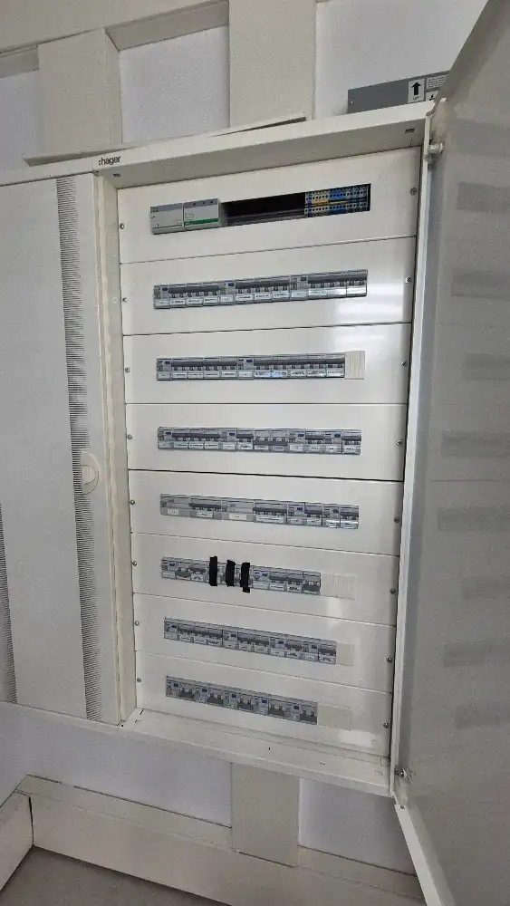Gebäude zur Miete in Mataró mit Alarm