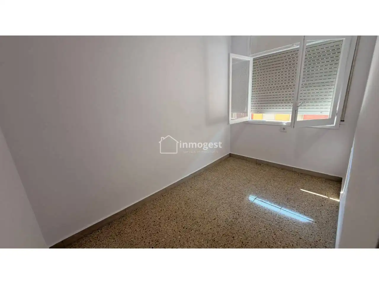 Habitación de Piso en venta en Salt con Balcón