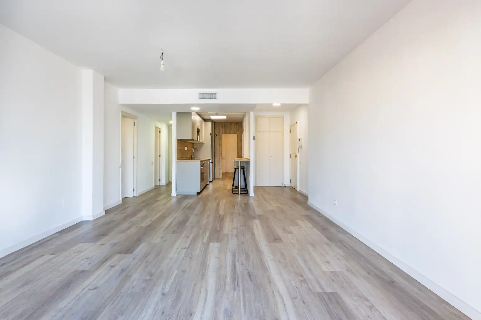 Wohnung zum Verkauf in Terrassa mit Heizung, Parkett und Balkon