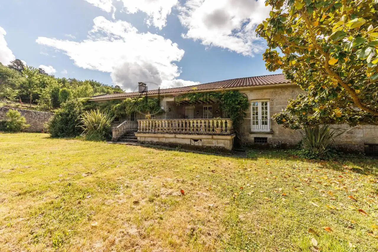 Vista exterior de Finca rústica en venta en Verín con Calefacción, Jardín privado y Parquet