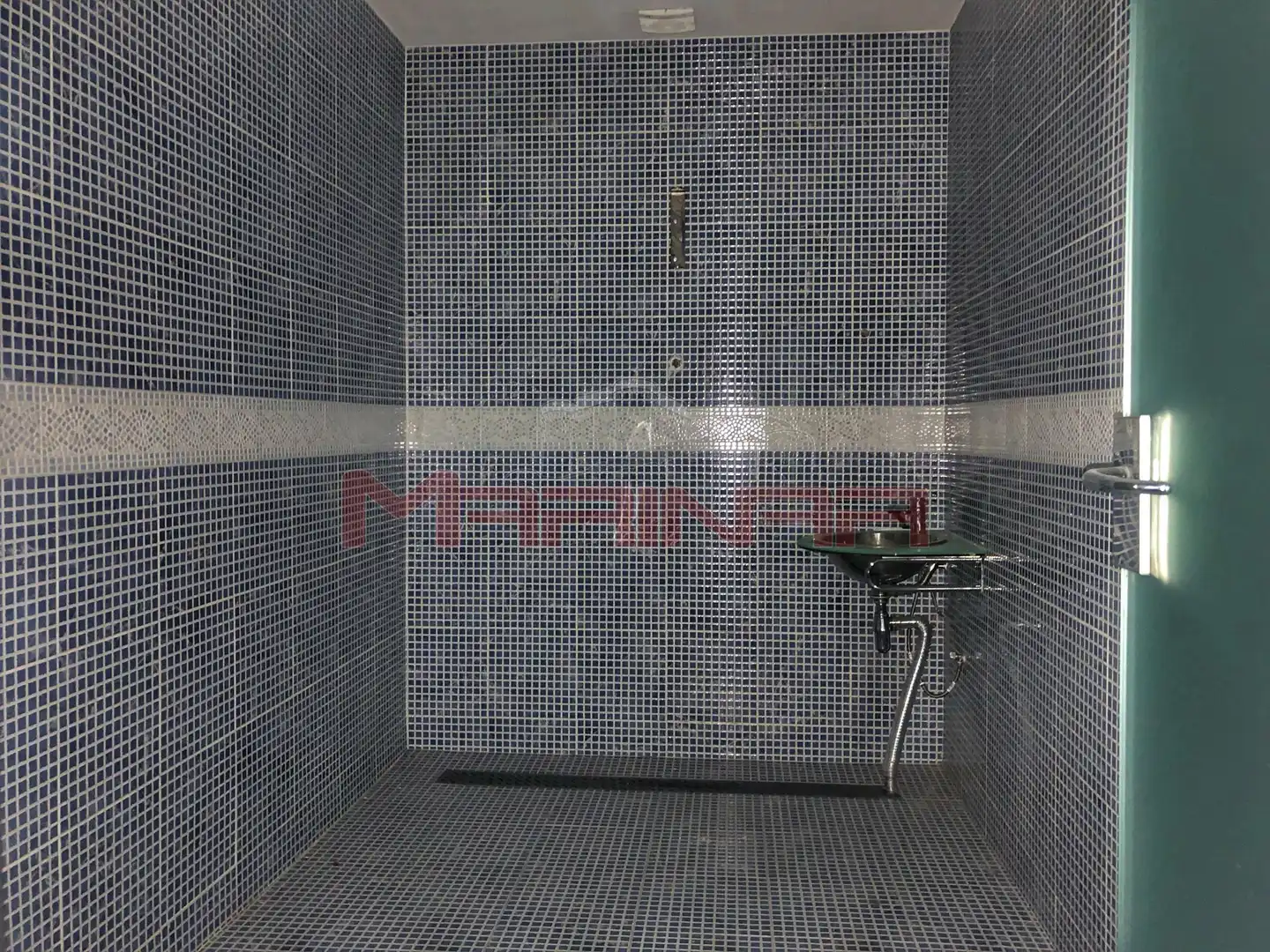 Bathroom of Commercial properties for sale in Aranjuez  with Air Conditioner