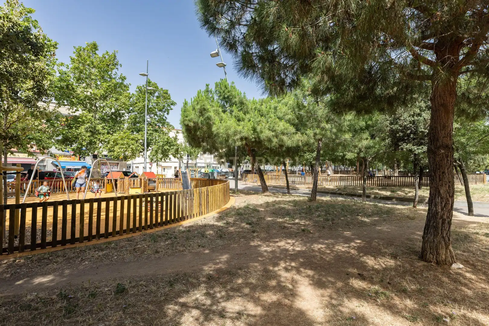 Jardí de Dúplex en venda en Sabadell amb Balcó
