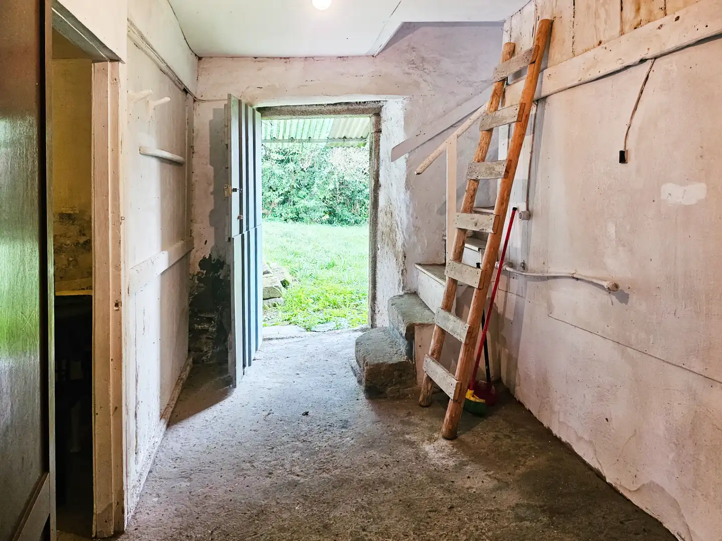 Casa o xalet en venda en Irixoa amb Jardí privat i Traster