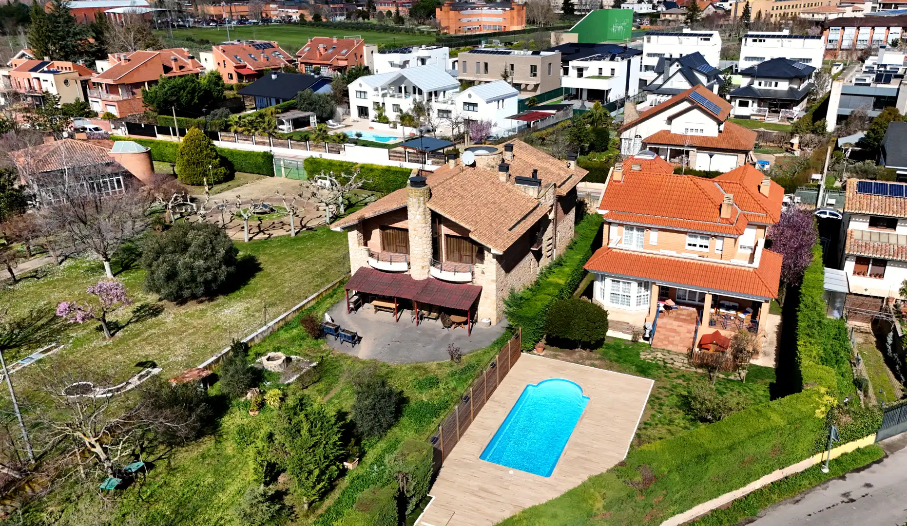 Exterior view of Houses for sale in Lardero  with Air Conditioner, Heating and Private garden