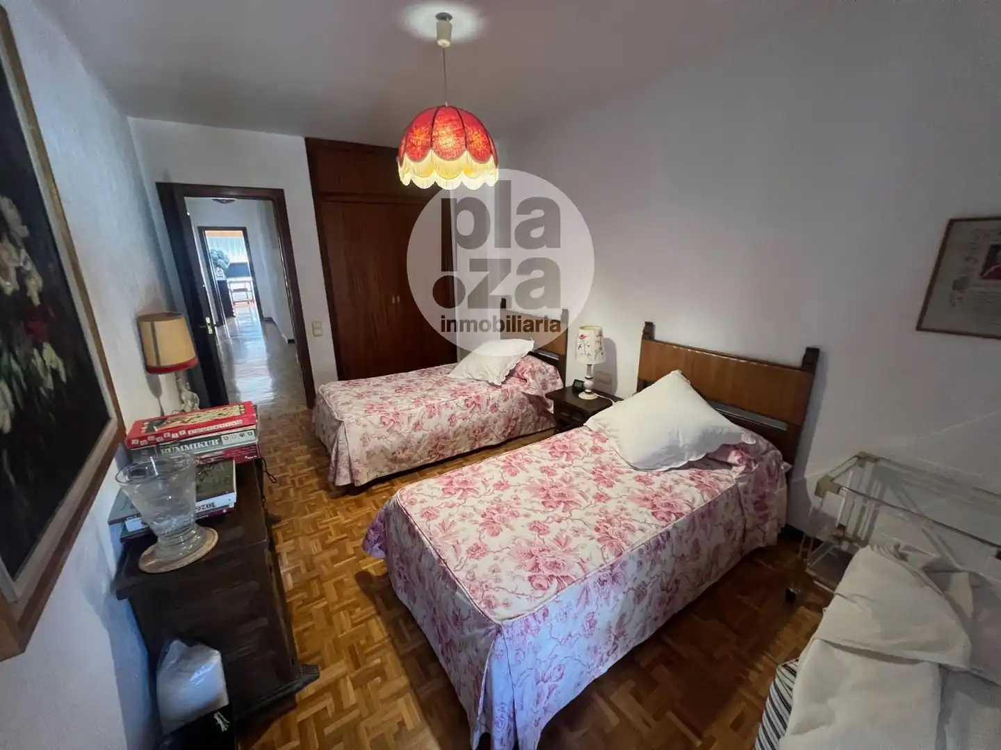 Bedroom of Flat for sale in Burgos  with Heating, Terrace and Storage room