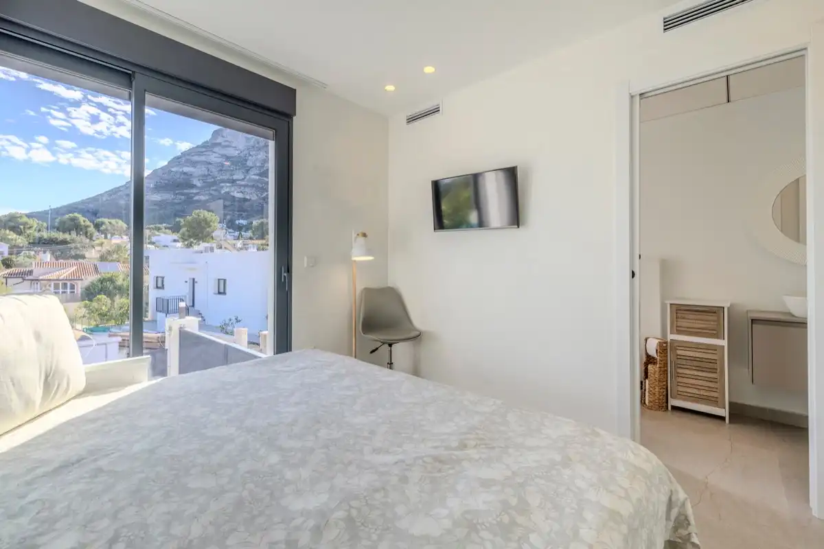 Bedroom of Houses for sale in Dénia  with Air Conditioner, Heating and Private garden