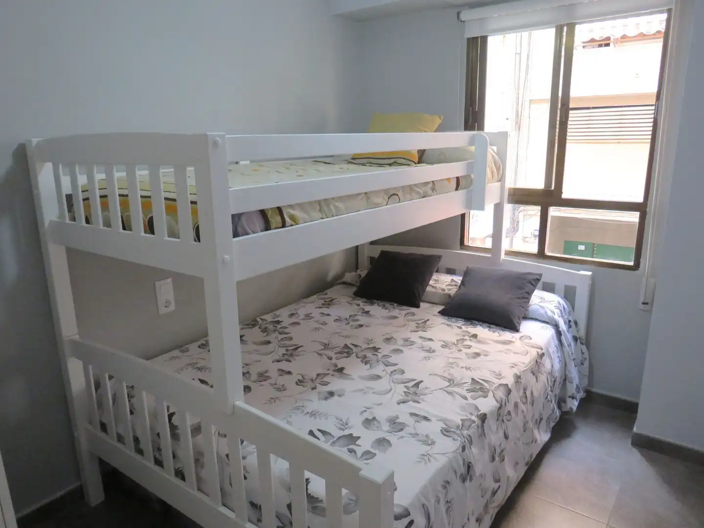 Bedroom of Apartments for rent in Santa Pola  with Air Conditioner, Heating and Terrace