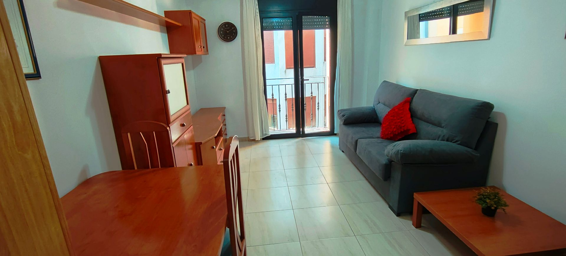 Sala de estar de Apartamento de alquiler en  Lleida Capital con Calefacción, Amueblado y Horno