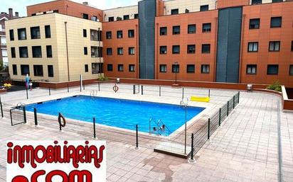 Swimming pool of Flat for sale in Castro-Urdiales  with Terrace and Balcony