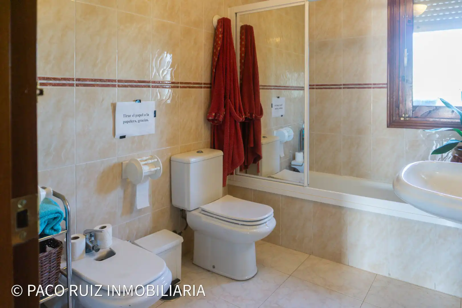 Bany de Casa o xalet en venda en Fondón