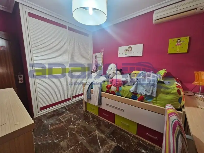 Habitación de Casa adosada en venta en Puertollano