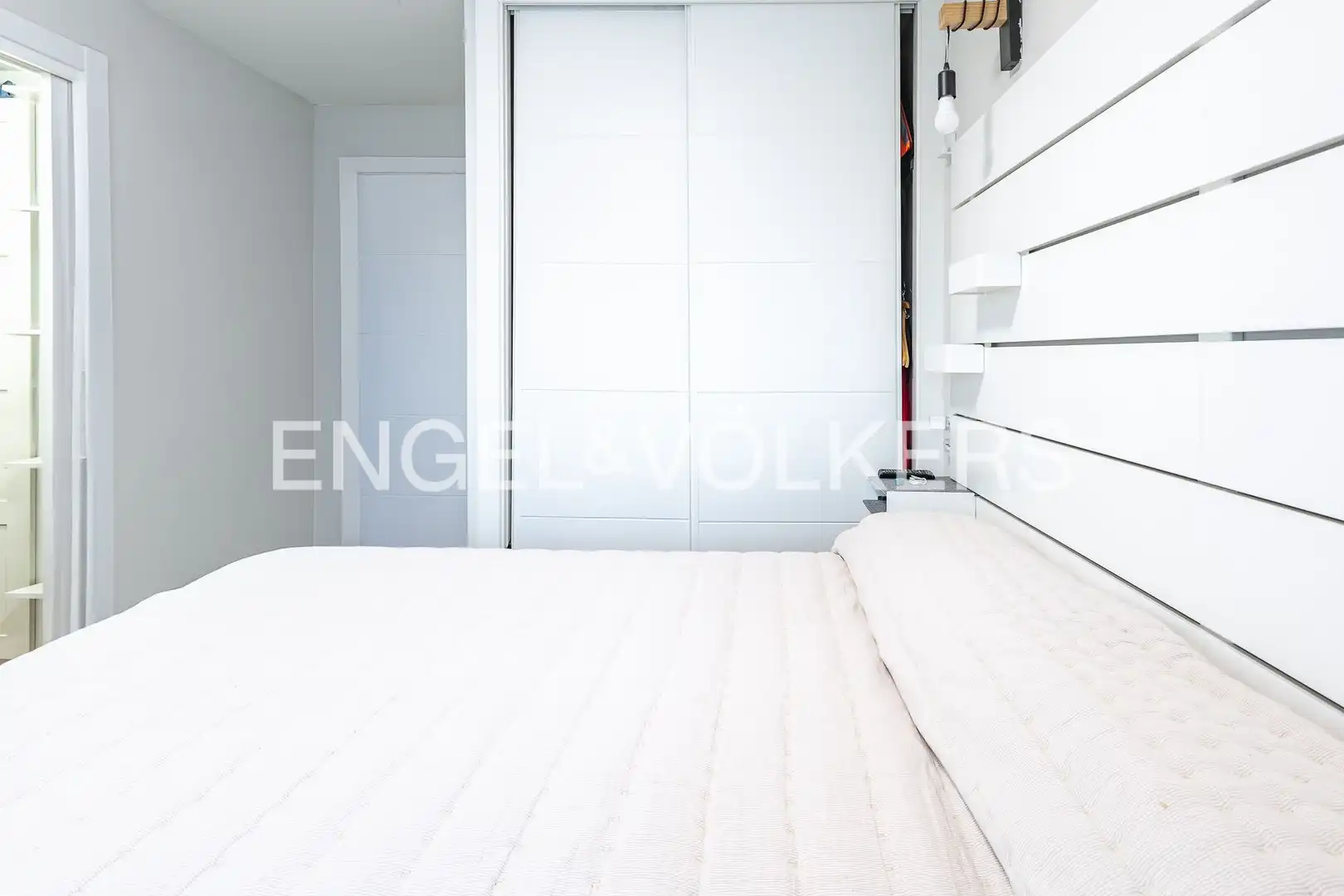 Habitación de Ático en venta en Sant Adrià de Besòs con Aire acondicionado, Calefacción y Parquet