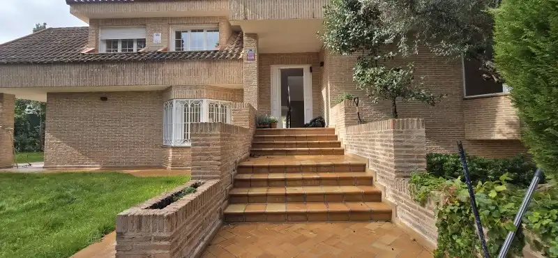 Houses for sale in Villaviciosa de Odón  with Air Conditioner, Heating and Terrace