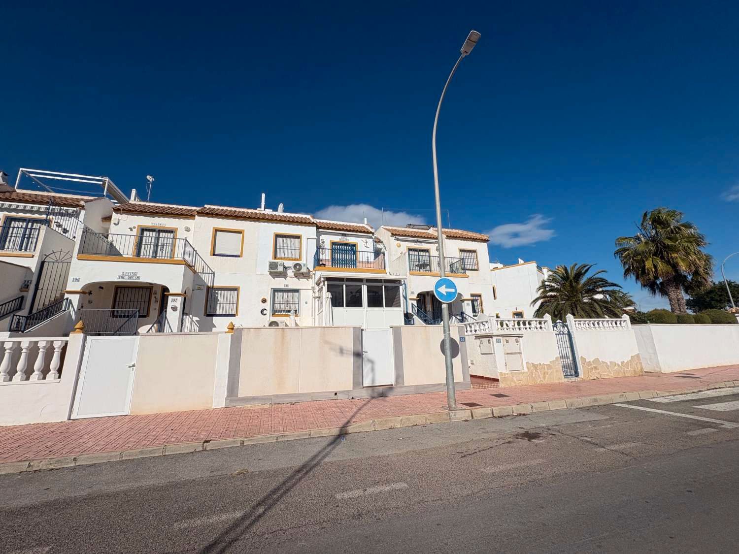 Exterior view of Apartment for sale in Orihuela  with Air Conditioner, Heating and Terrace