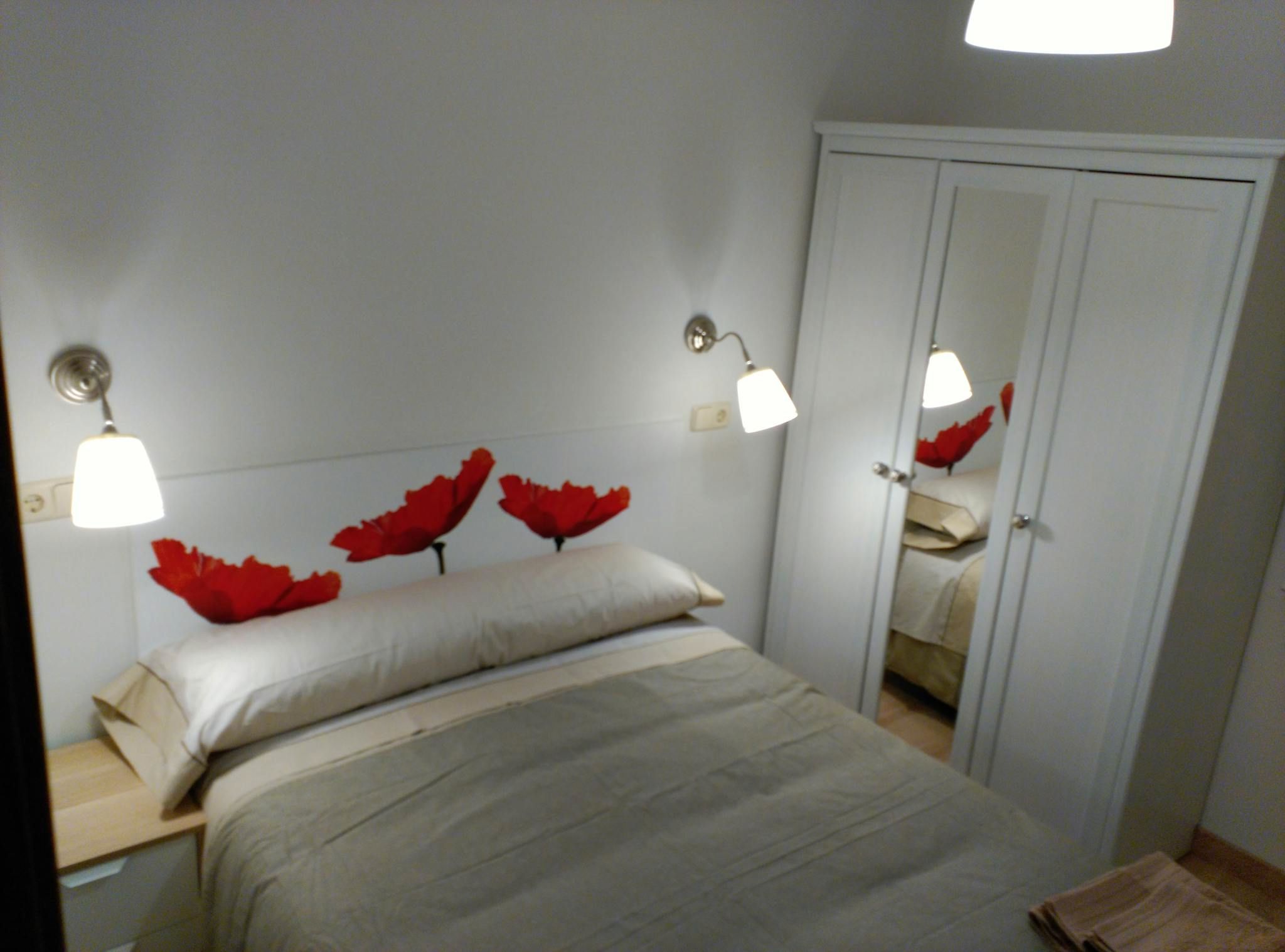 Bedroom of Flat for rent in  Madrid Capital  with Air Conditioner, Heating and Furnished