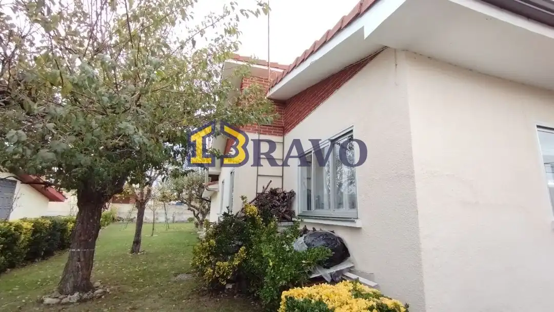 Casa amb jardí en venda a Merindad de Montija, imagen 3