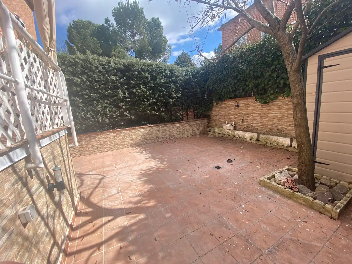 Jardín de Casa o chalet de alquiler en Las Rozas de Madrid con Aire acondicionado, Lavadora y Microondas